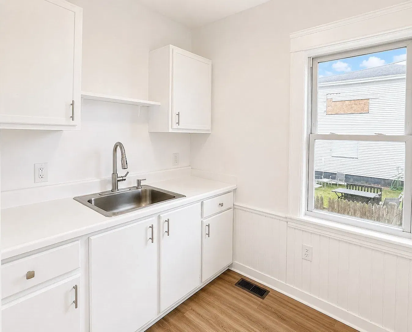 2 bed, 720 sqft, $1,850 — Photo 4