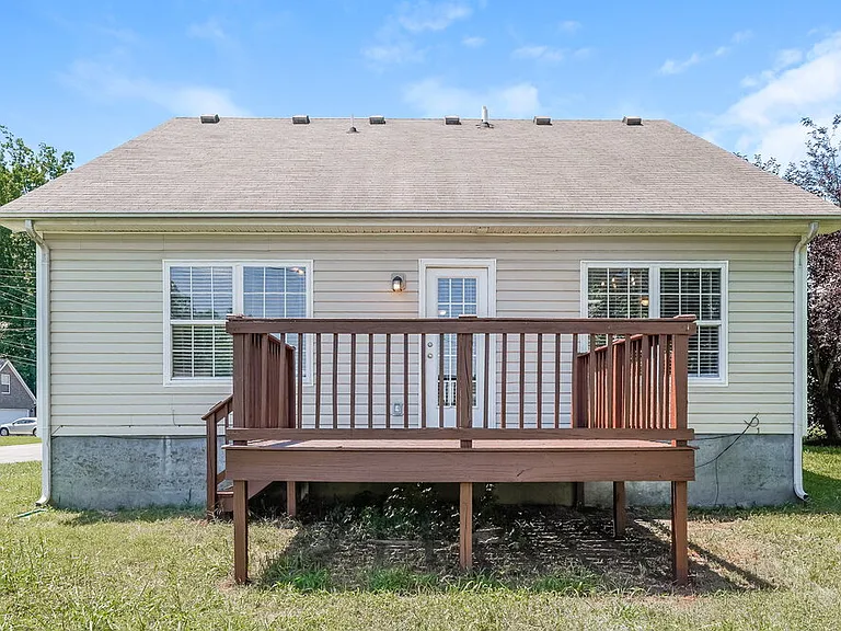 273 Mary Joe Martin Dr — Photo 17
