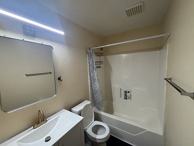 6101 University Commons Dr — Photo 5
