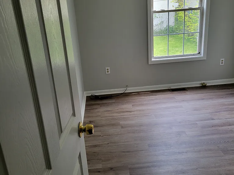 672 S 15th St #1 — Photo 11