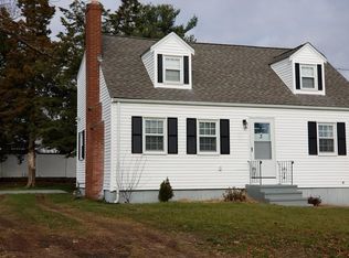 3 State St, Randolph, MA 02368