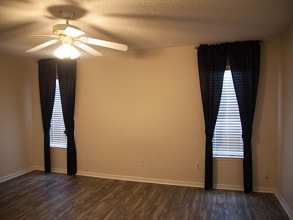 5th image of 10946 Copper Hill Dr