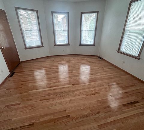 2nd image of 621 Baldwin Ave Floor 1