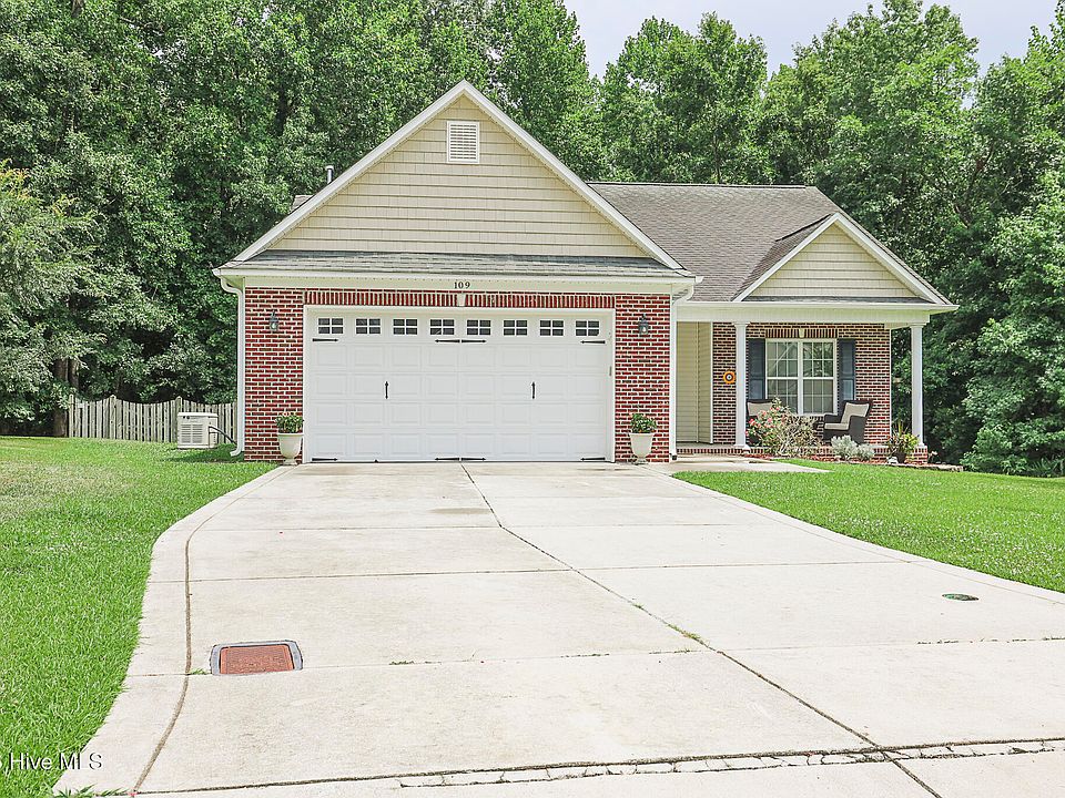 1st image of 109 Foxberry Place