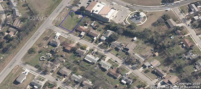1st image of 102 Moon Valley Dr