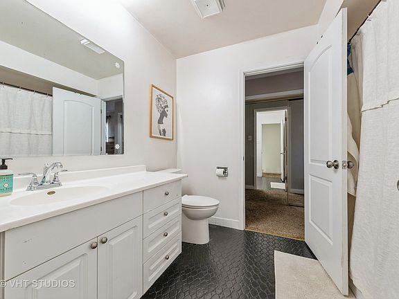 5th image of 1618 Andrea Dr
