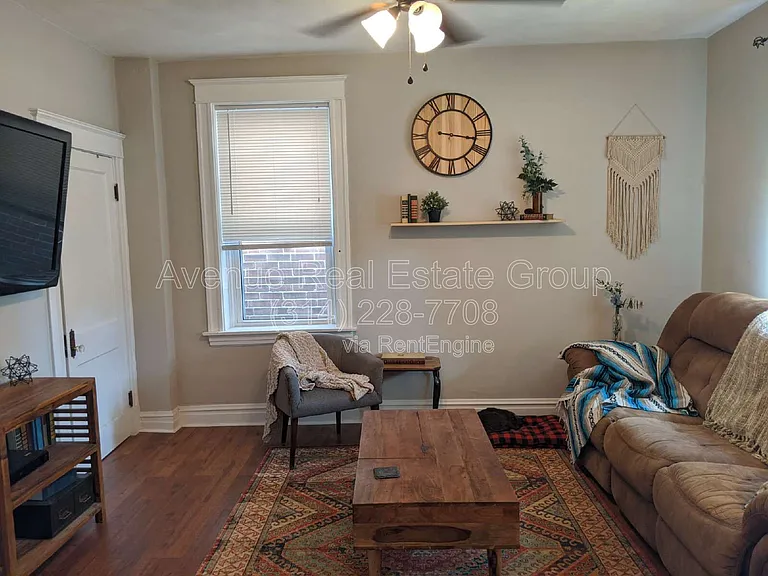 4933 Loughborough Ave — Photo 3