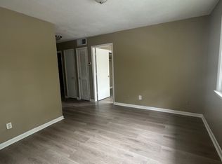 2122-8 Malloy St, Fayetteville, NC 28305