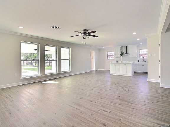 4th image of 5236 Floynell Dr