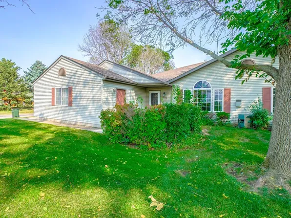 1300 Carriage Dr Unit A, Hudson, WI 54016