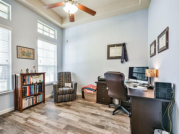 5th image of 7202 Casita Dr