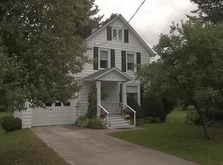 5 Bigelow St, Malone, NY 12953