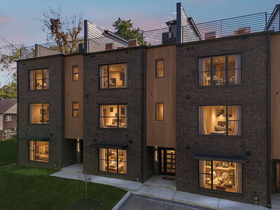 1st image of 542B Rosedale Ave #9