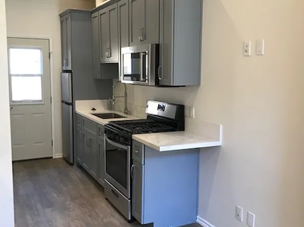 1821 Belmont Ln #F, Redondo Beach, CA 90278