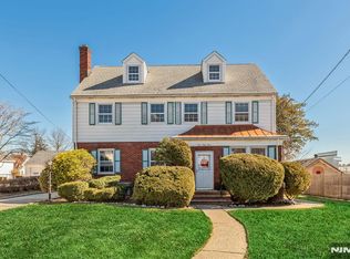 164 Chestnut St, Garfield, NJ 07026