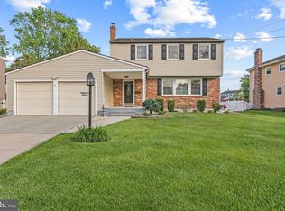 4 Paper Mill Rd, Cherry Hill, NJ 08003