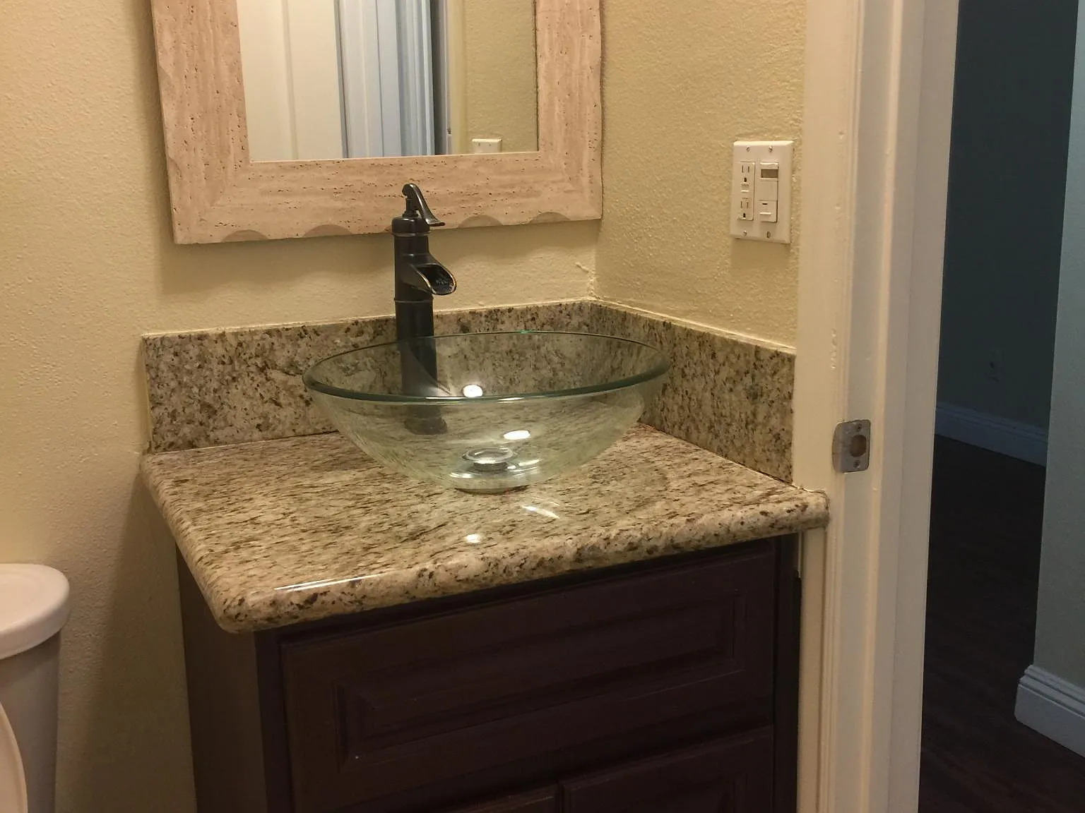1 bed, $2,100 — Photo 3
