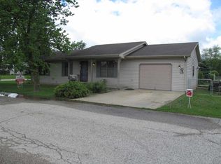456 N 9th St, Mitchell, IN 47446