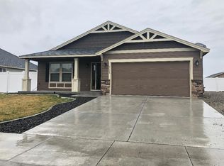 5609 Concord Dr, Pasco, WA 99301