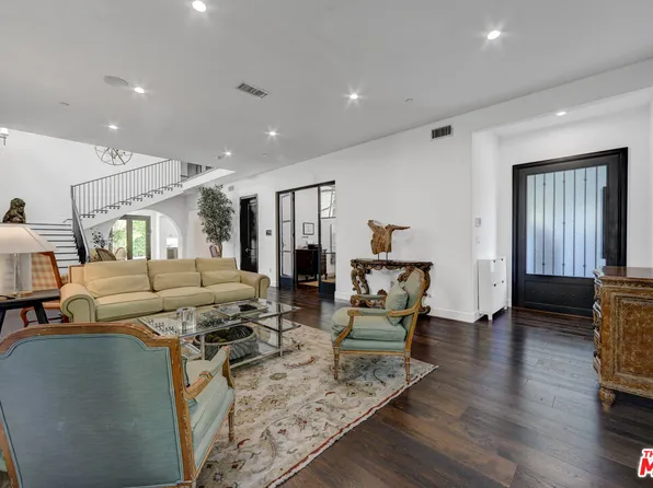 356 S Clark Dr, Beverly Hills, CA 90211