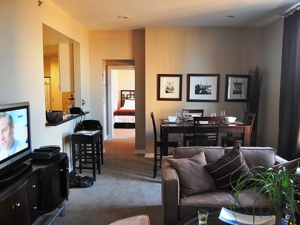1st image of 702 Ash St Unit 406