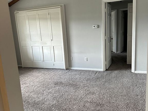 4th image of 125 Berwick Dr APT X