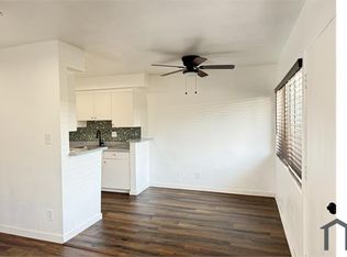 7260 Canby Ave APT 3, Reseda, CA 91335