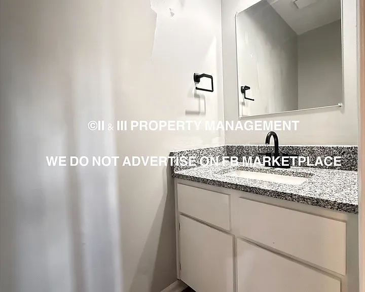 1933 Lawrence Ct — Photo 15