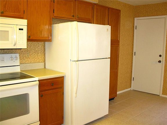 4th image of 4038 Mermoor Ct