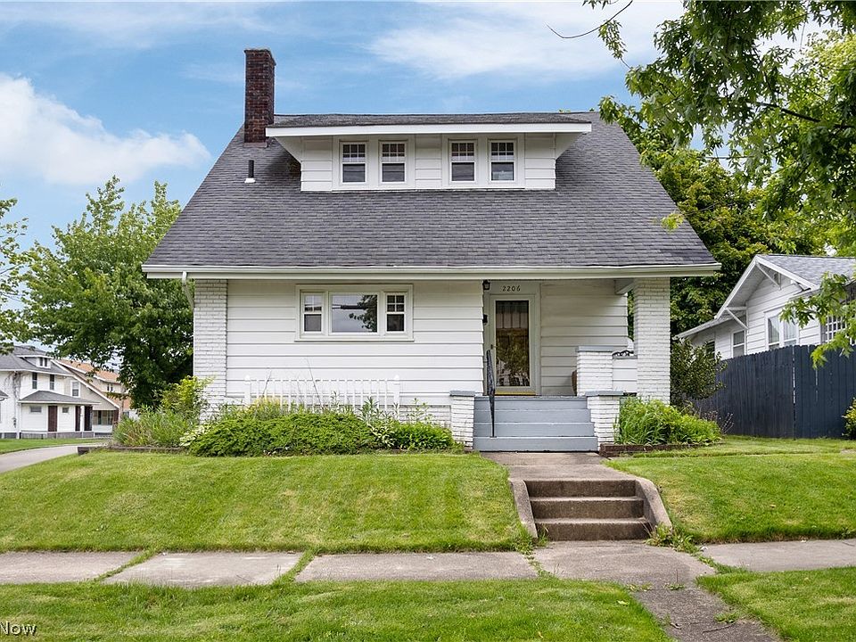 1st image of 2206 S Linden Ave