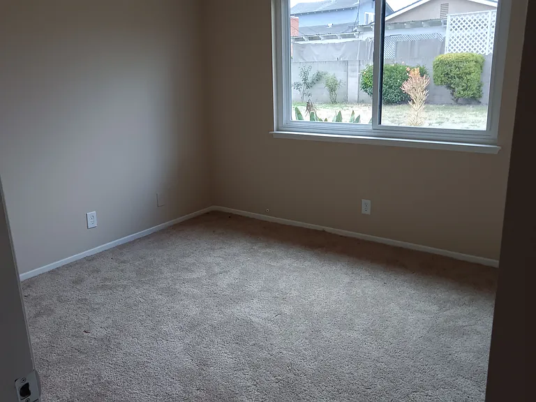 9404 El Blanco Ave — Photo 10