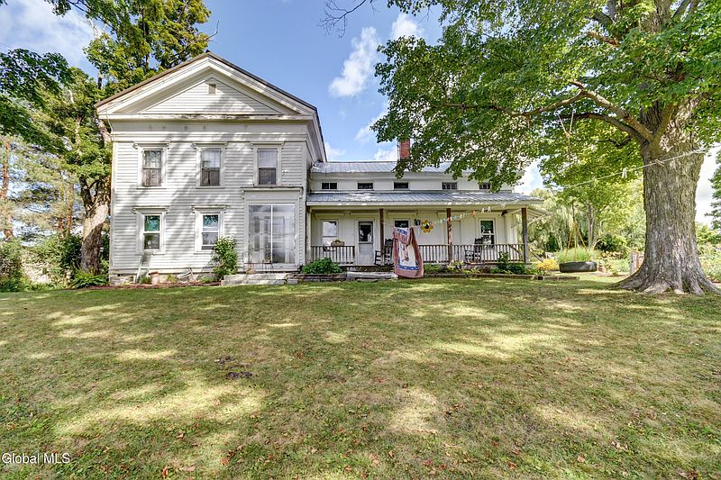 2nd image of 180 Indian Trail