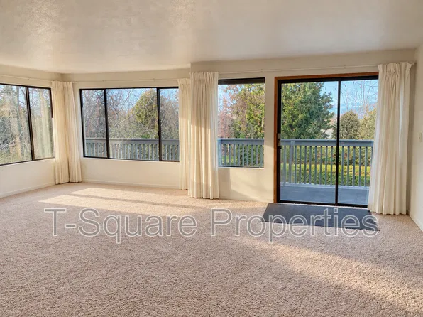 3617 W Mukilteo Blvd APT D, Everett, WA 98203