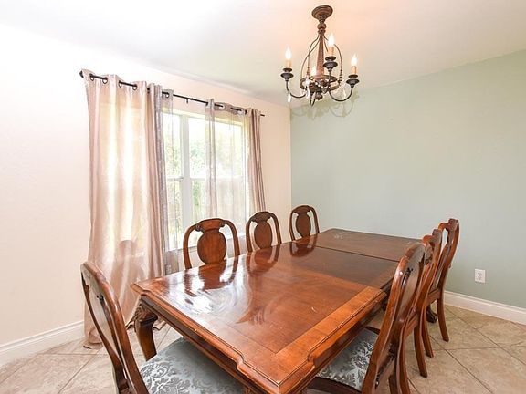 4th image of 3323 Boynton Dr