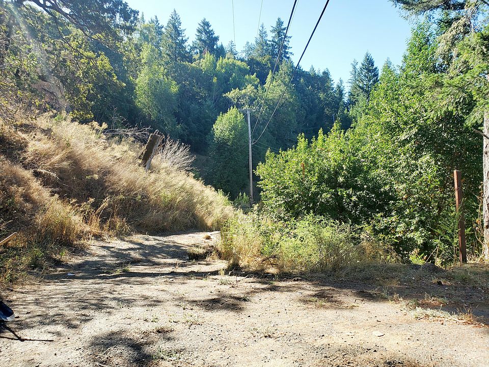 1st image of 60 Pepperwood Cir