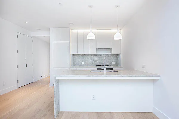 Rented by Evans Real Estate | media 26