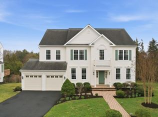 839 Santmyer Dr SE, Leesburg, VA 20175