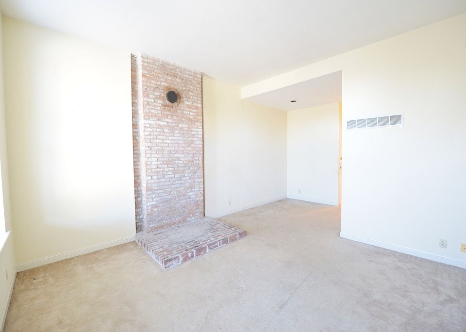 1st image of 2303 S 12th St