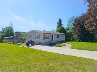 4888 Pinecrest Rd, Millport, NY 14864