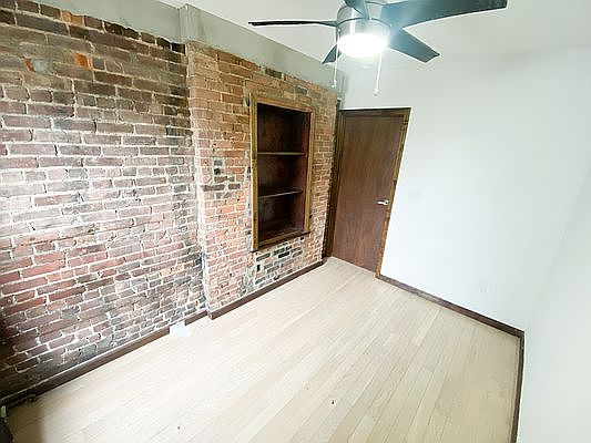 1st image of 2158 2nd Ave #4N
