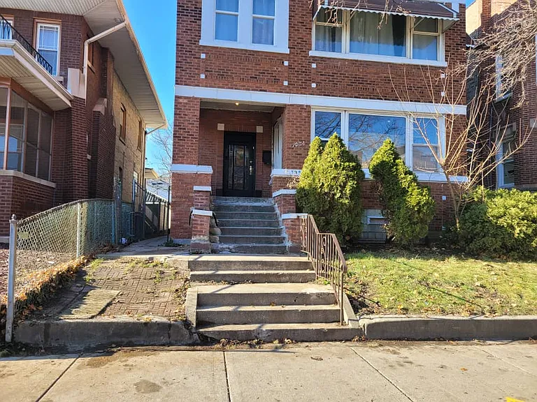 7954 S Sangamon St #1 — Photo 1