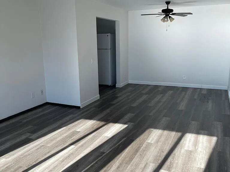 219 Deer Valley Rd #5 — Photo 2