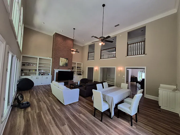 1835 Brandon Hall Dr — Photo 19