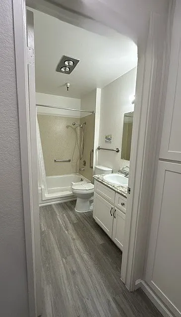 La Posada Retirement Community (62+ and/or disabled) — Photo 4