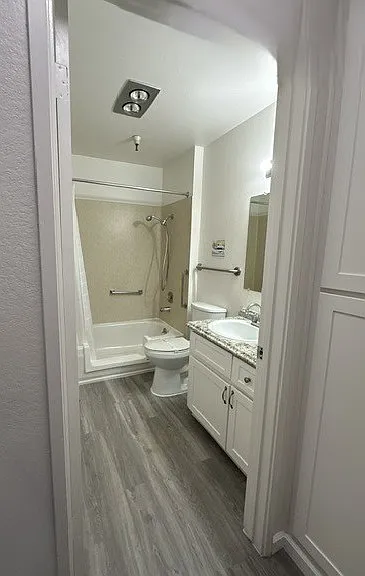 La Posada Retirement Community (62+ and/or disabled) — Photo 2
