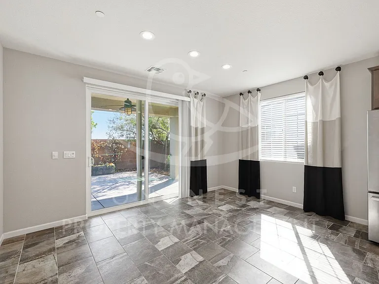 1281 Stark Bridge Rd — Photo 6
