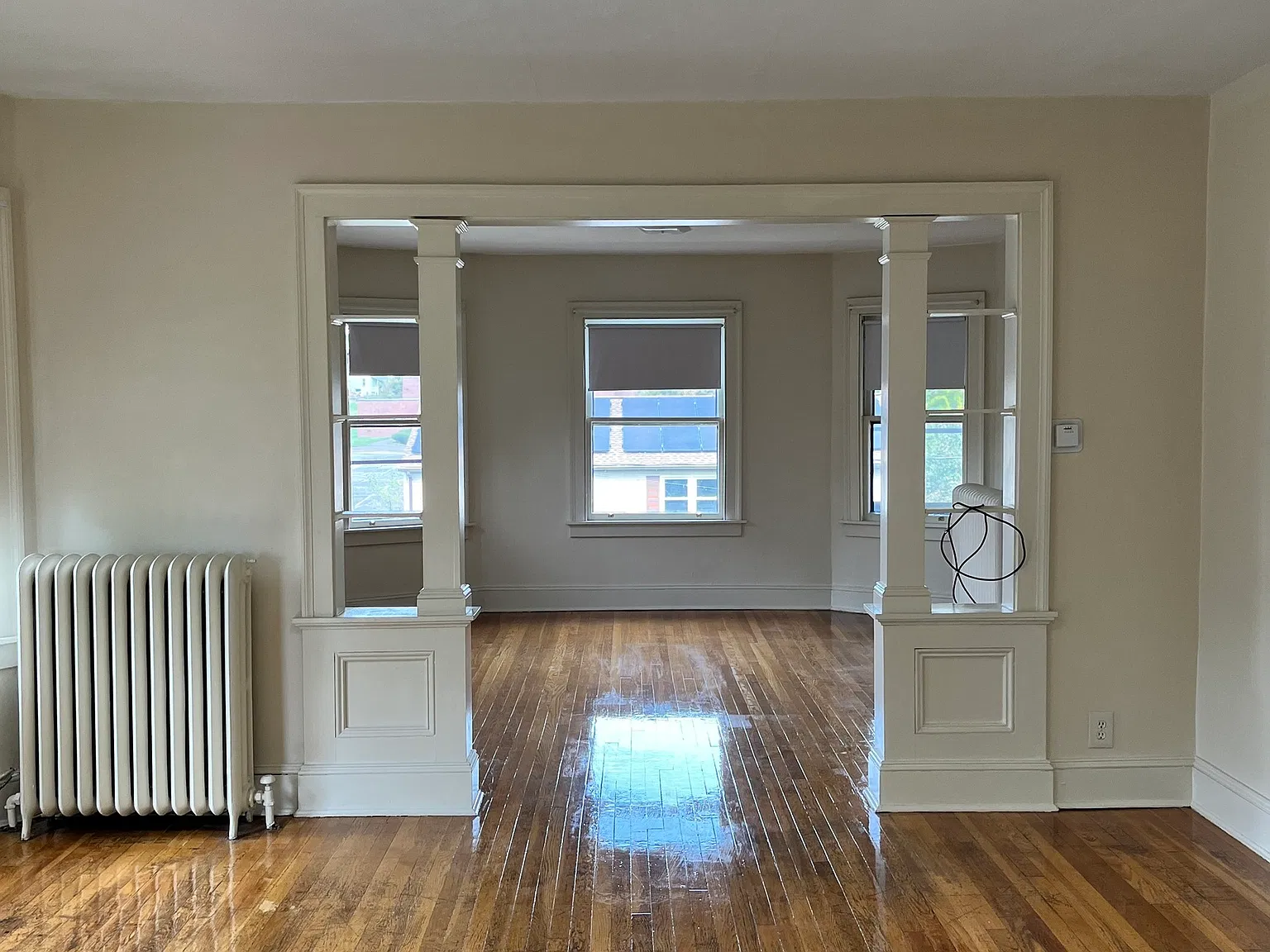 2 bed, 1.0 bath, 1000 sqft, $1,500 — Photo 2