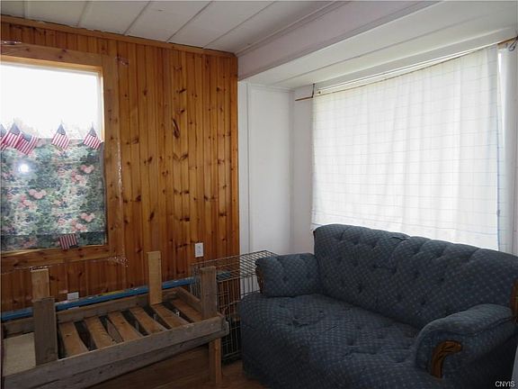 2nd image of 106 Garfield Ave