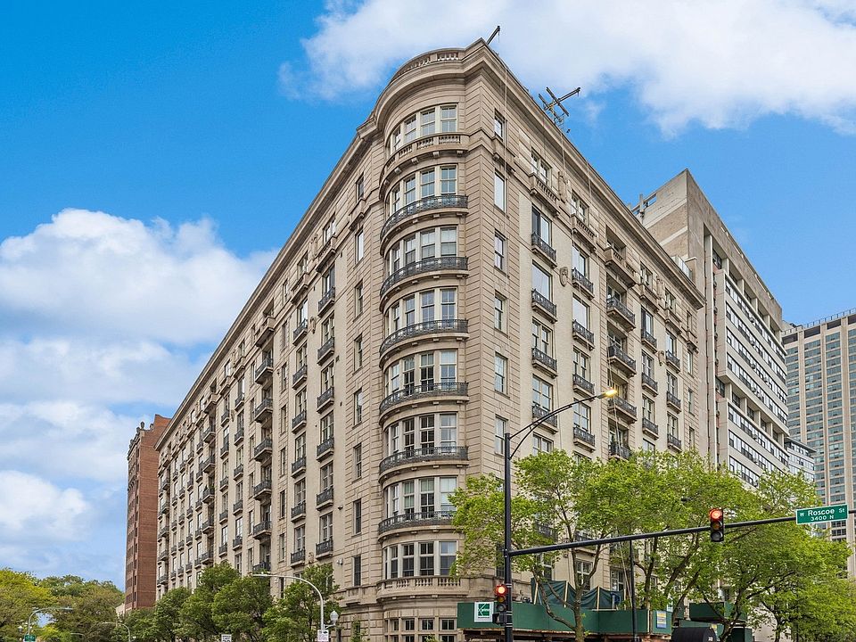 1st image of 3400 N Lake Shore Dr APT 3EF