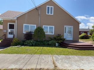 69 Queen Street, Stephenville, NL A2N2M6